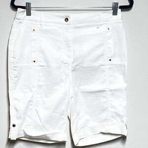 NWT Chico’s Comfort Utility Convertible Bermuda Slim Short White Womens SZ 00